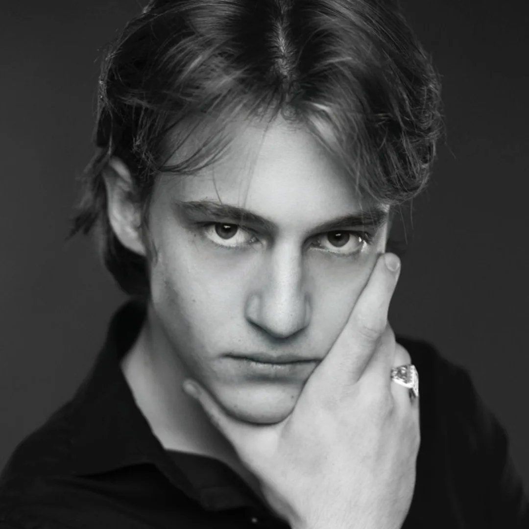 Иван Гичев